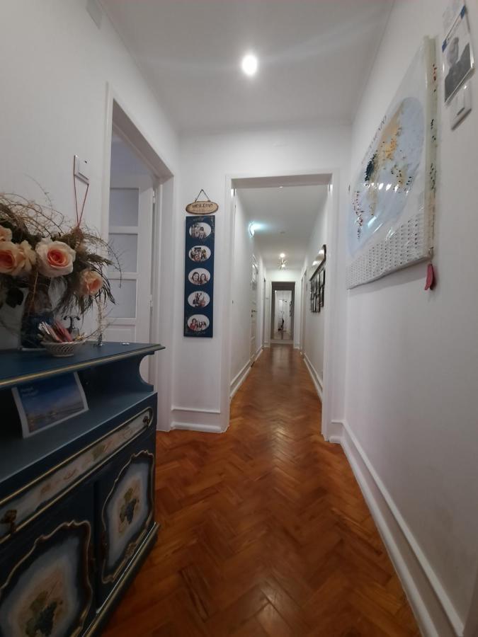Ameli Quarto em Acomodações Particulares Lisboa